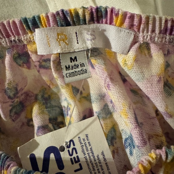 Iris Pink Floral Puff Sleeve Smocked Mini Dress Size M NWT - Picture 4 of 8